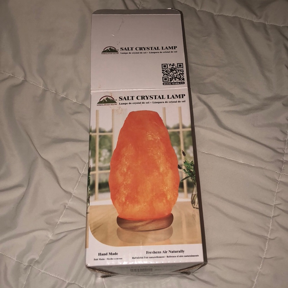 Himalayan Glow salt crystal lamp